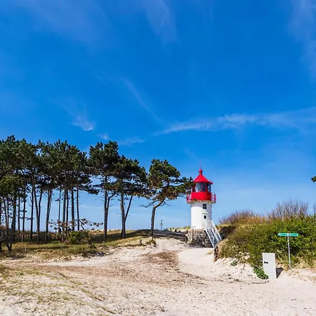 - Hiddensee 2 Neuendorf (Hiddensee)